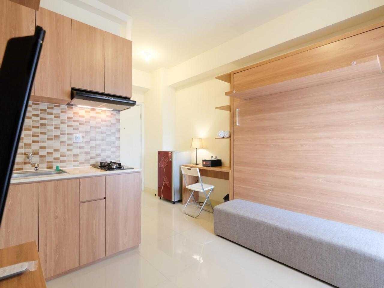 Modern Studio At Green Pramuka City Apartment Near To Shopping Center By Travelio Jakarta Exterior foto