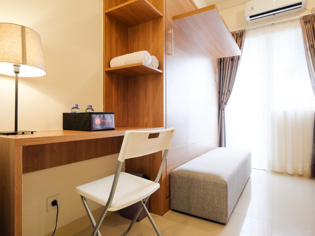 Modern Studio At Green Pramuka City Apartment Near To Shopping Center By Travelio Jakarta Exterior foto